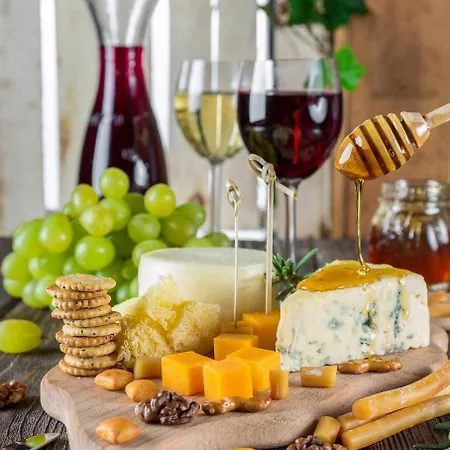 Appartamento Sejour Et Degustation By Cecile & Jean-baptiste Bordeaux