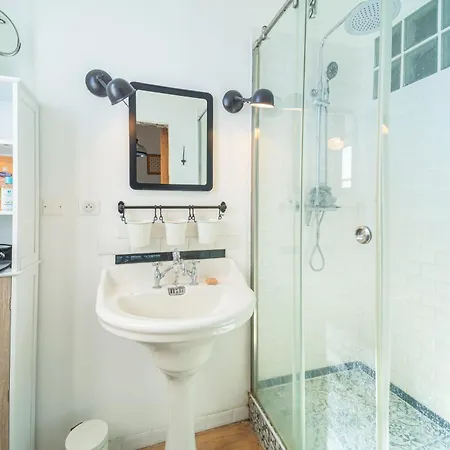 Sejour Et Degustation By Cecile & Jean-baptiste Apartament Bordeaux