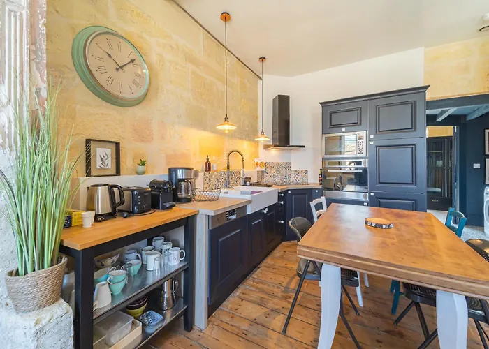 Sejour Et Degustation By Cecile & Jean-baptiste דירה