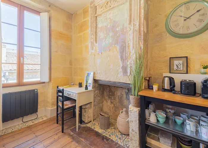 Sejour Et Degustation By Cecile & Jean-baptiste דירה *